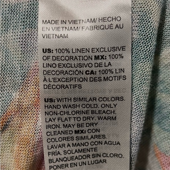 Chico's 100% Linen Tropical Banana Print Short Sleeve Top Size 3 - Picture 10 of 10